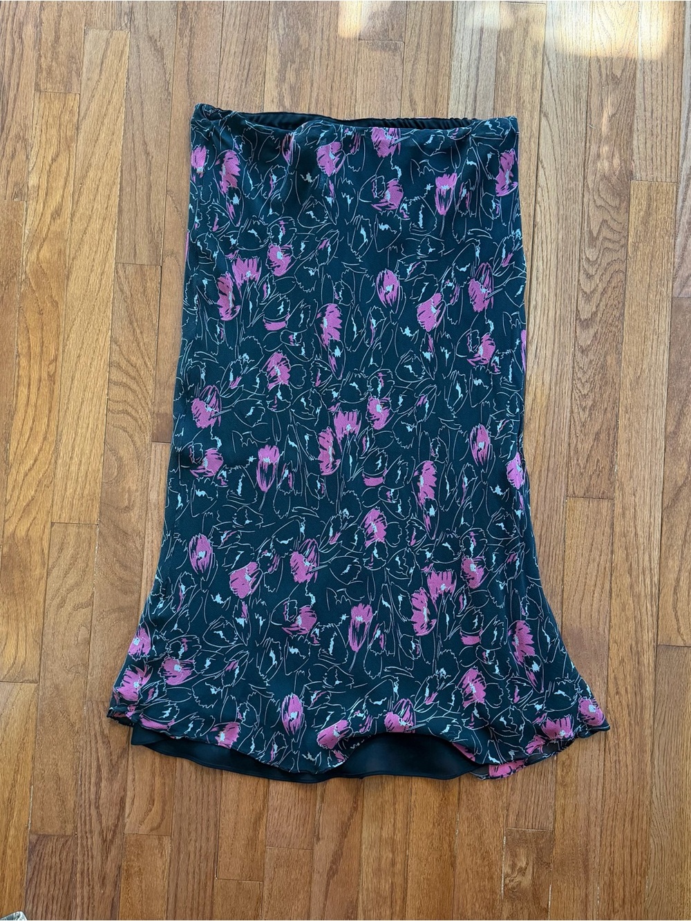 American Vintage Black Midi Skirt with Pink Floral Print